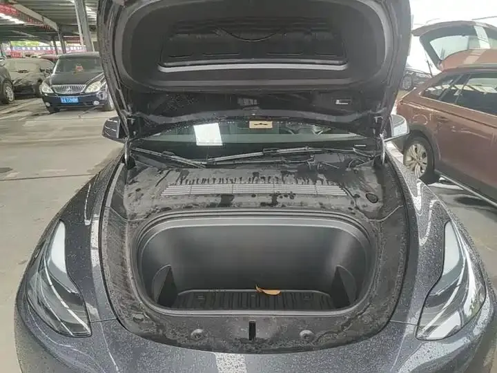 Model Y 2024 rear-wheel drive version 20