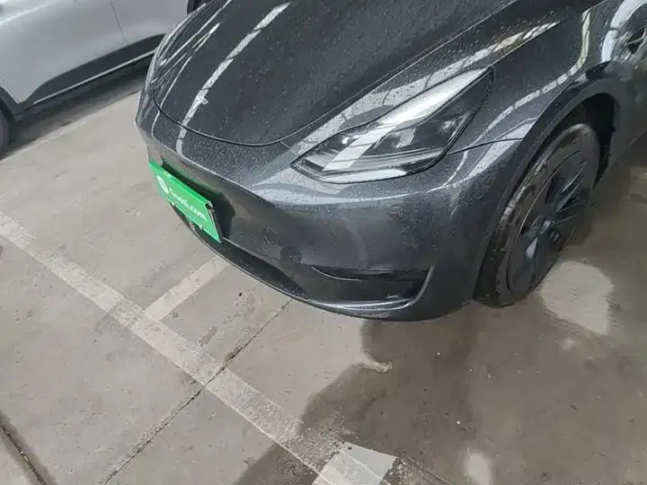 Model Y 2024 rear-wheel drive version 24