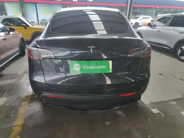Model Y 2024 rear-wheel drive version 6