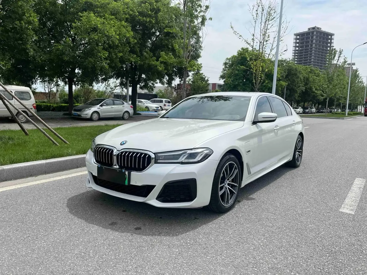 BMW 5 New Energy 2021 Modified 535Le M Sports Suit - View 1