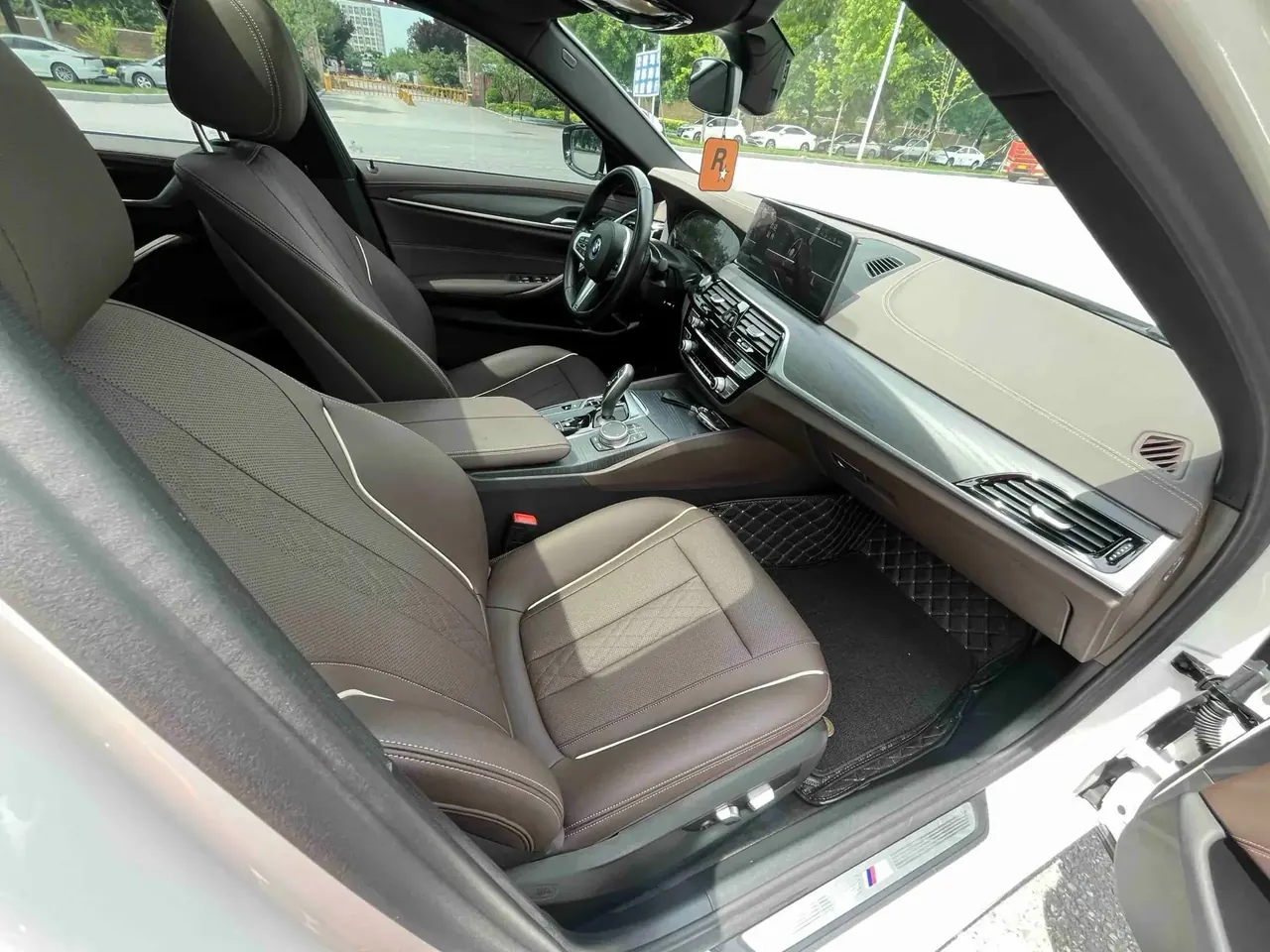 BMW 5 New Energy 2021 Modified 535Le M Sports Suit 12