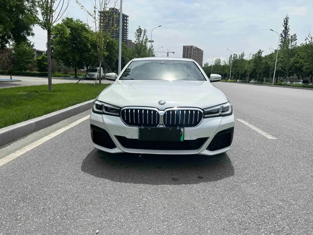 BMW 5 New Energy 2021 Modified 535Le M Sports Suit 2