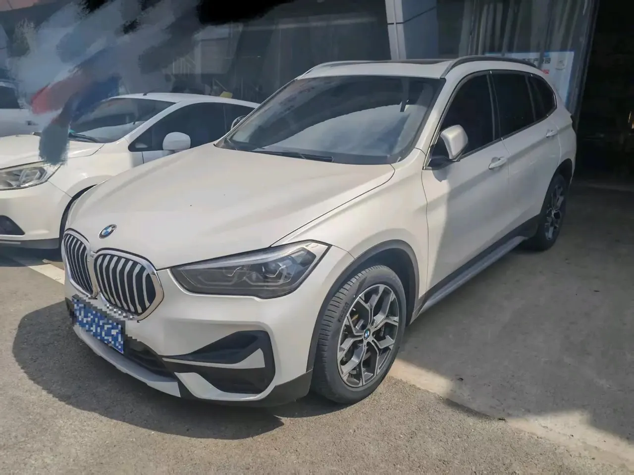 BMW X1 2022 sDrive20Li Luxury Model - View 1