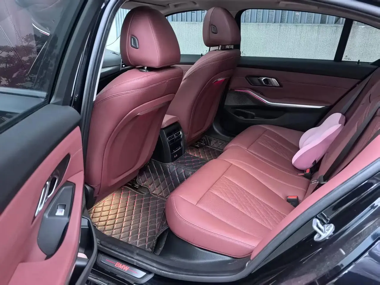BMW 2025 i3 eDrive 35 L automatic gear 10