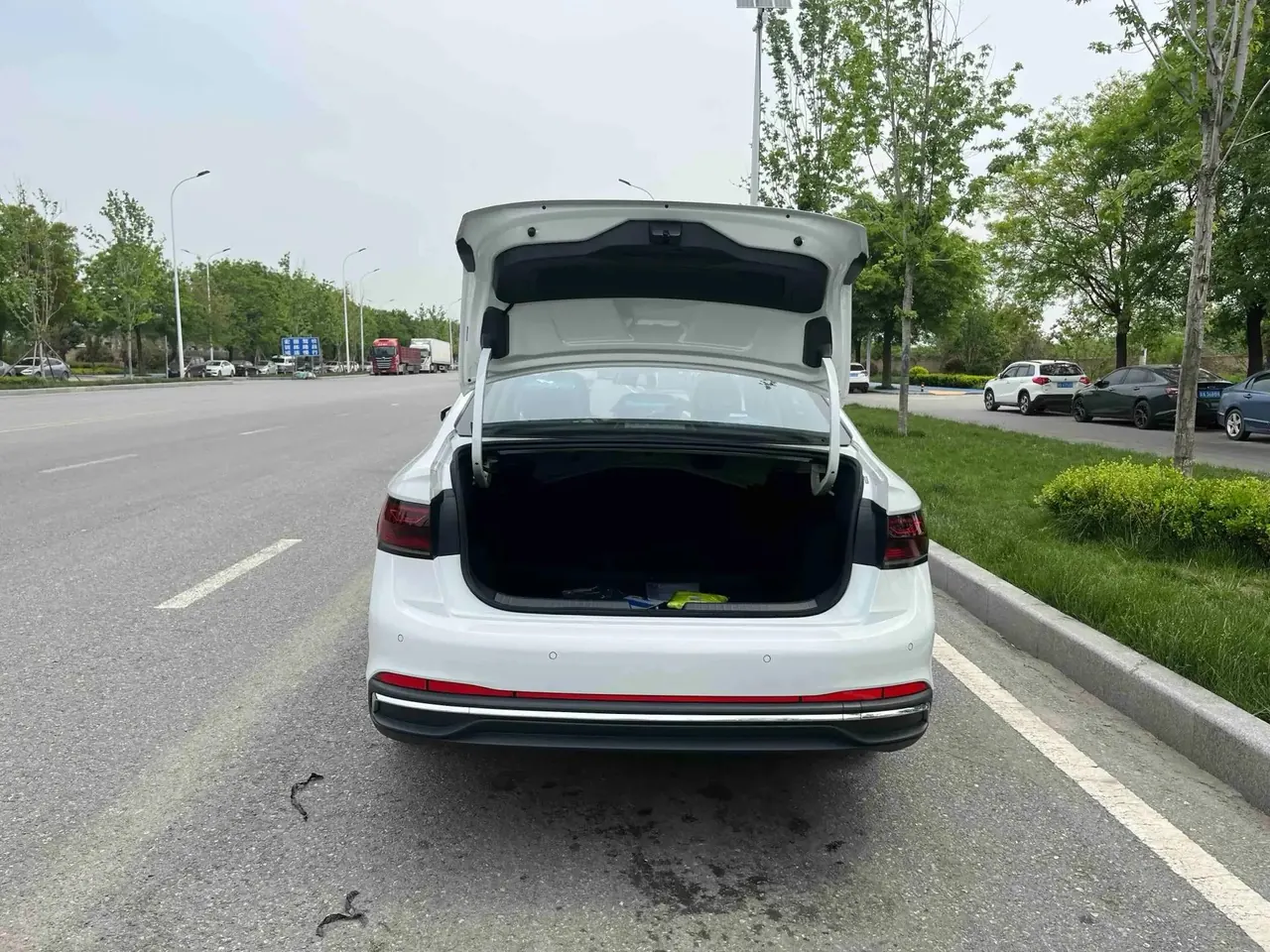 Volkswagen 2025 Sagittarius 1.2TSI 200TSI Flying Edition Automatic Gear 16