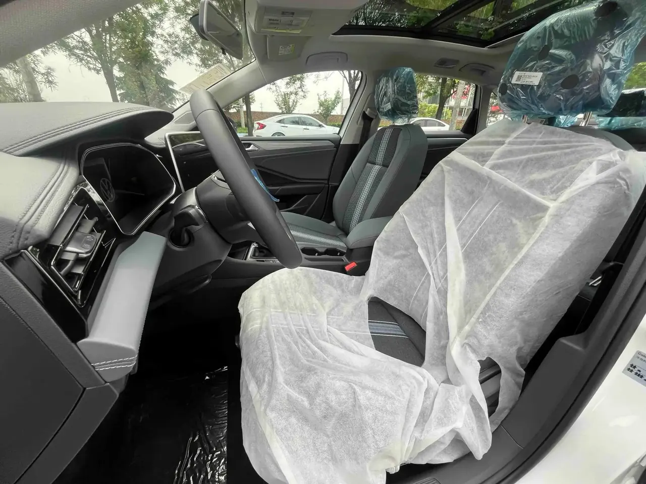 Volkswagen 2025 Sagittarius 1.2TSI 200TSI Flying Edition Automatic Gear 9