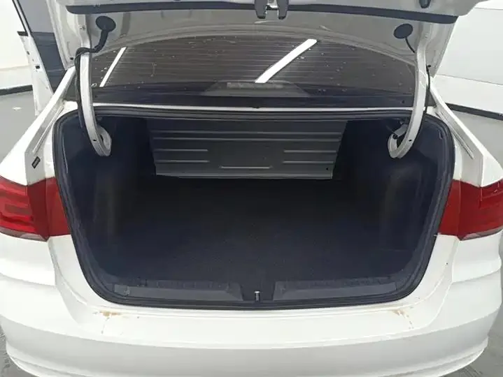 Santana 2021 1.5L Automatic Fashion Edition 4