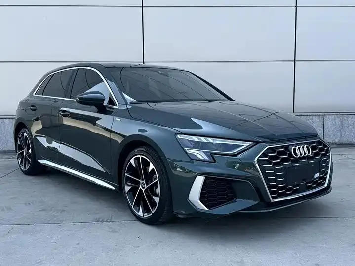 Audi A3 2023 Sportback 35 TFSI Fashion Sport 4