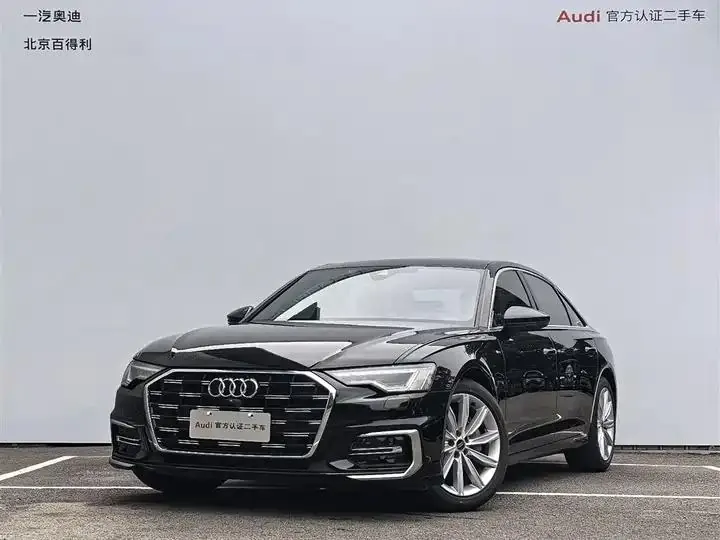 Audi A6L 2023 Model Facelift 45 TFSI Prestige Dynamic Edition - View 1