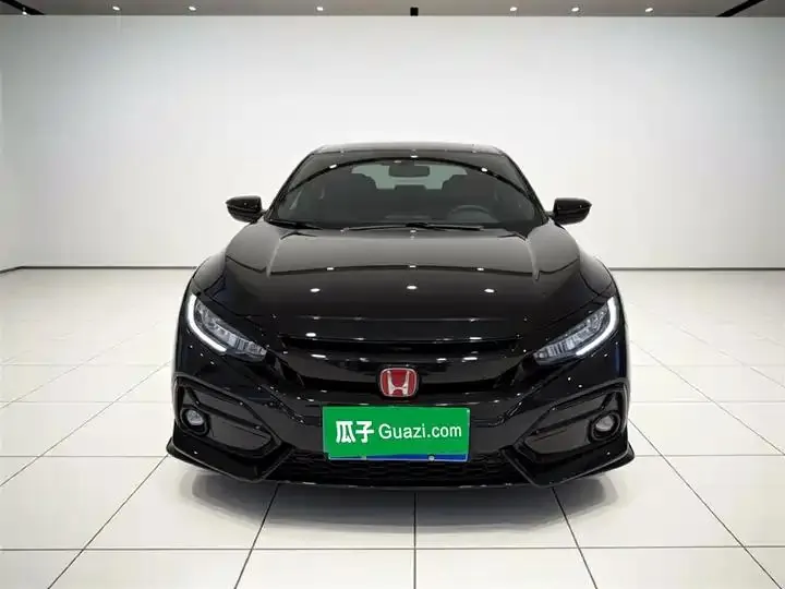 Civic 2021 HATCHBACK 220TURBO CVT Trendy & Cool Edition 2
