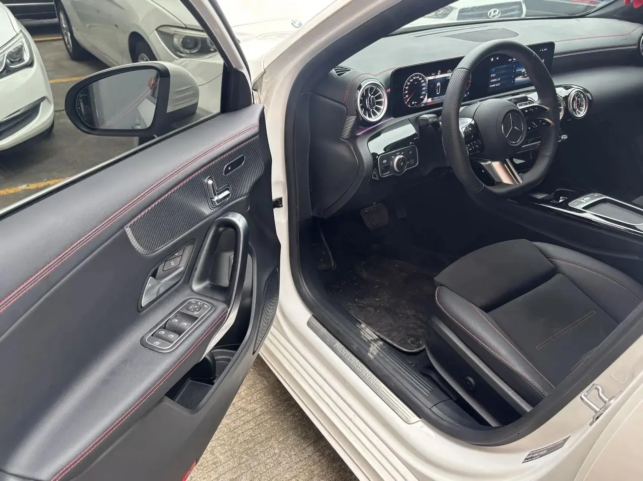 Mercedes Benz Class A 2025 A 200 L 1.3T Fashion (Modified) Automatic Gear 4