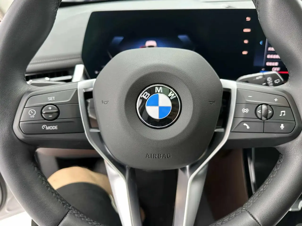 BMW 2023 X1 sDrive20Li 1.5T, Design Package, Automatic Transmission 13
