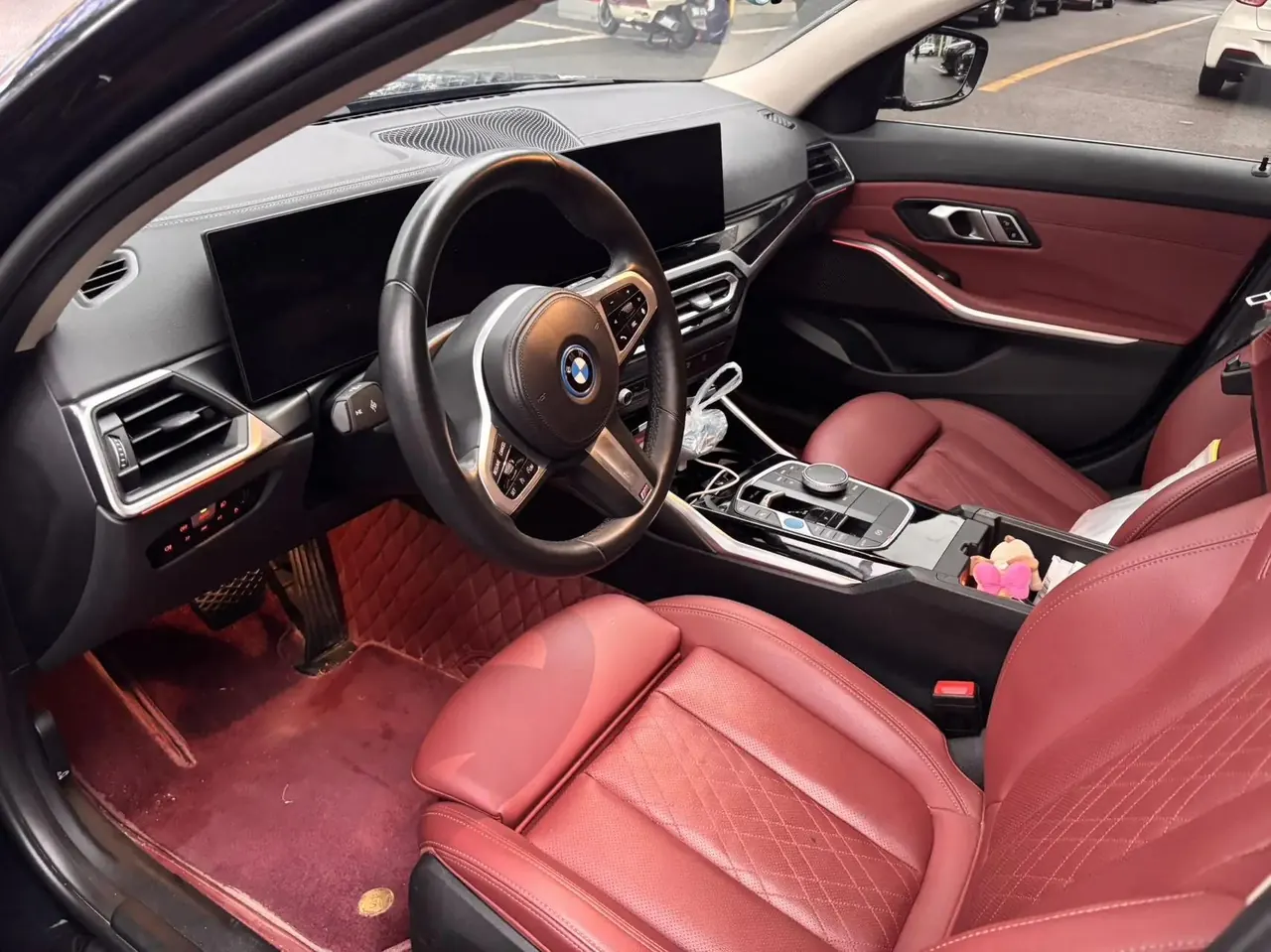 BMW i3 2022 model eDrive 35 L 2