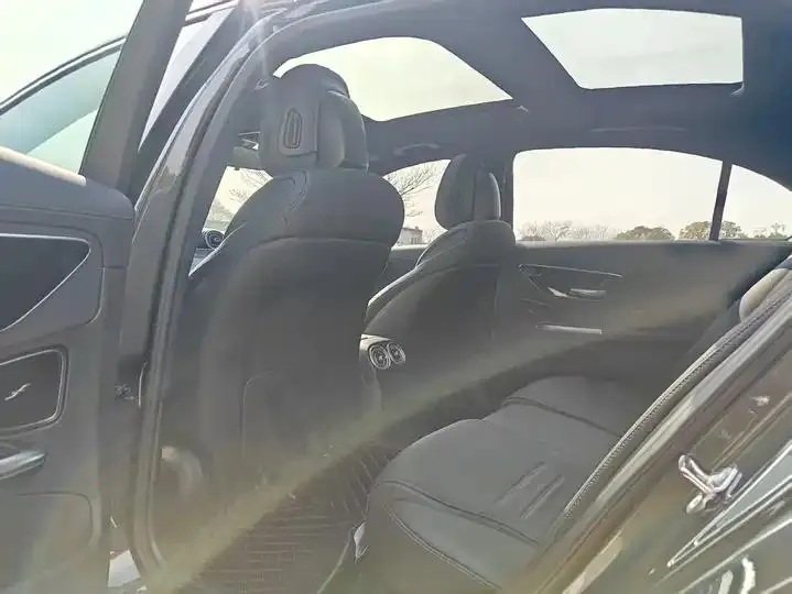 Mercedes Benz C- Class 2023 C 260 L Sport Edition 6