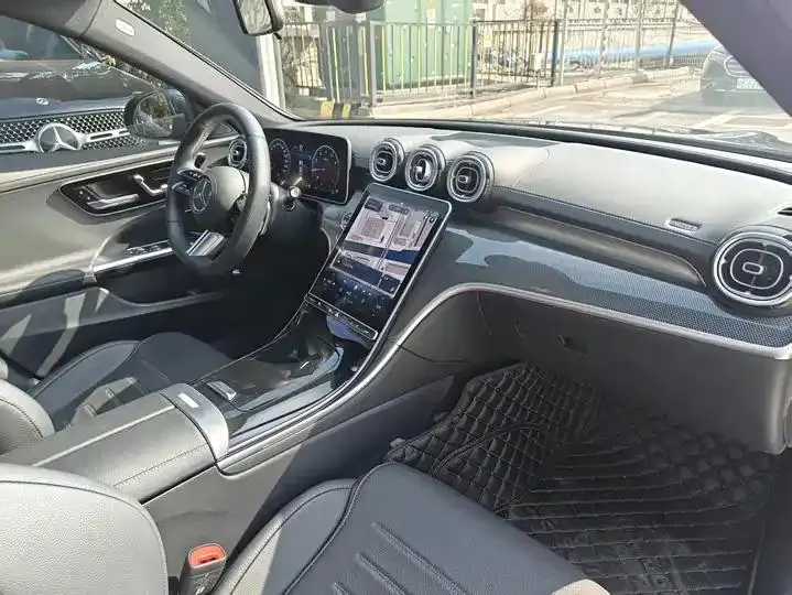 Mercedes Benz C- Class 2023 C 260 L Sport Edition 8