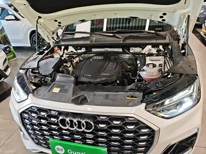 Audi Q5L Sportback 2022 40 TFSI Luxury Model 17