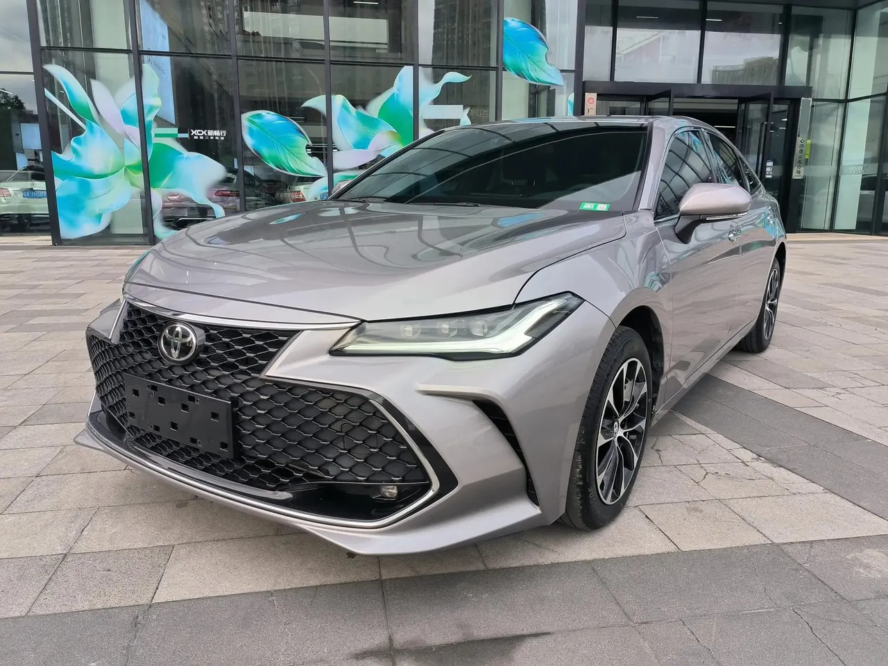 Asian Dragon 2022 2.5L Deluxe Edition - View 1
