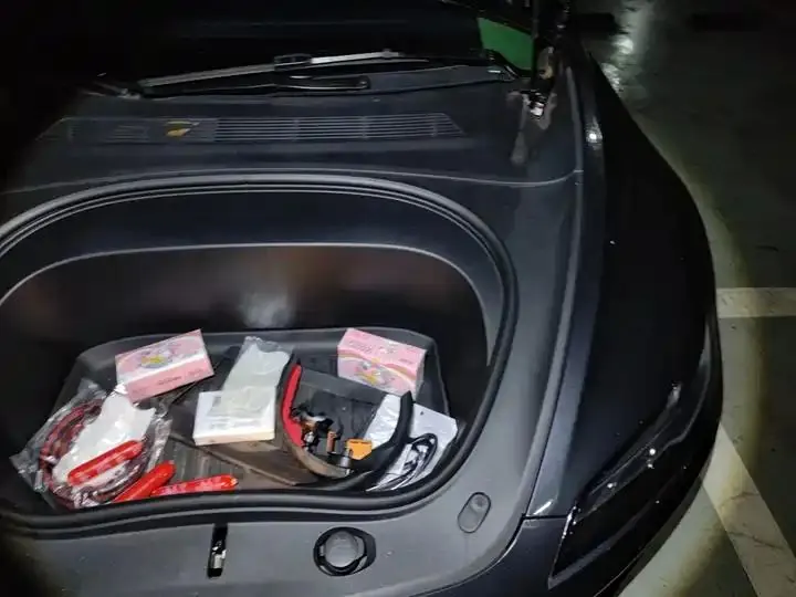 Model 3 2023 rear-wheel drive version 22