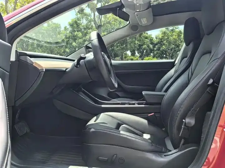 2020 Model 3 Standard Range Rear-Wheel Drive Upgrade Version 7