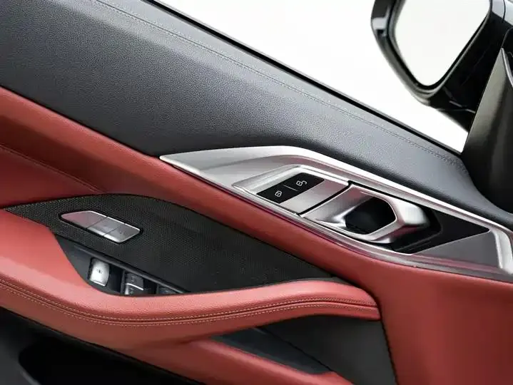 BMW 4 Series 2023 425i Convertible M Sports Suit 15