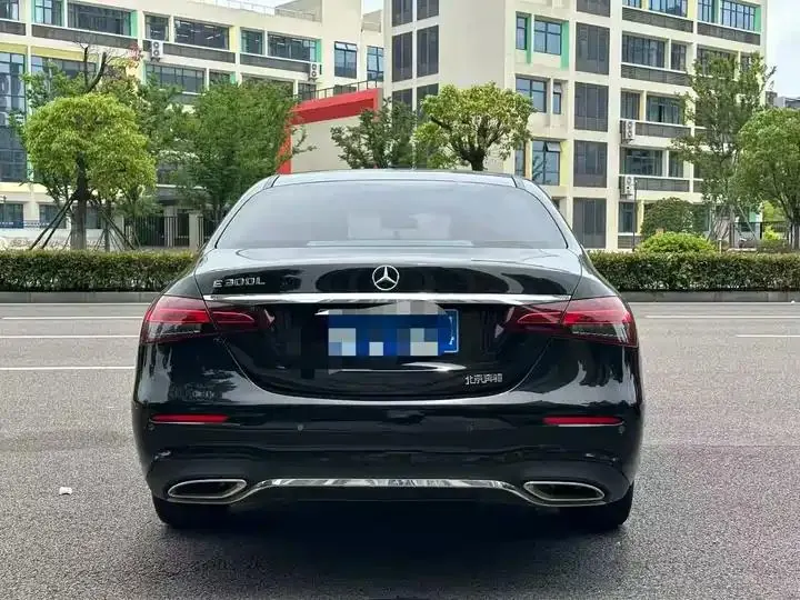 Mercedes Benz E-Class 2021 E 300 L Fashion 15