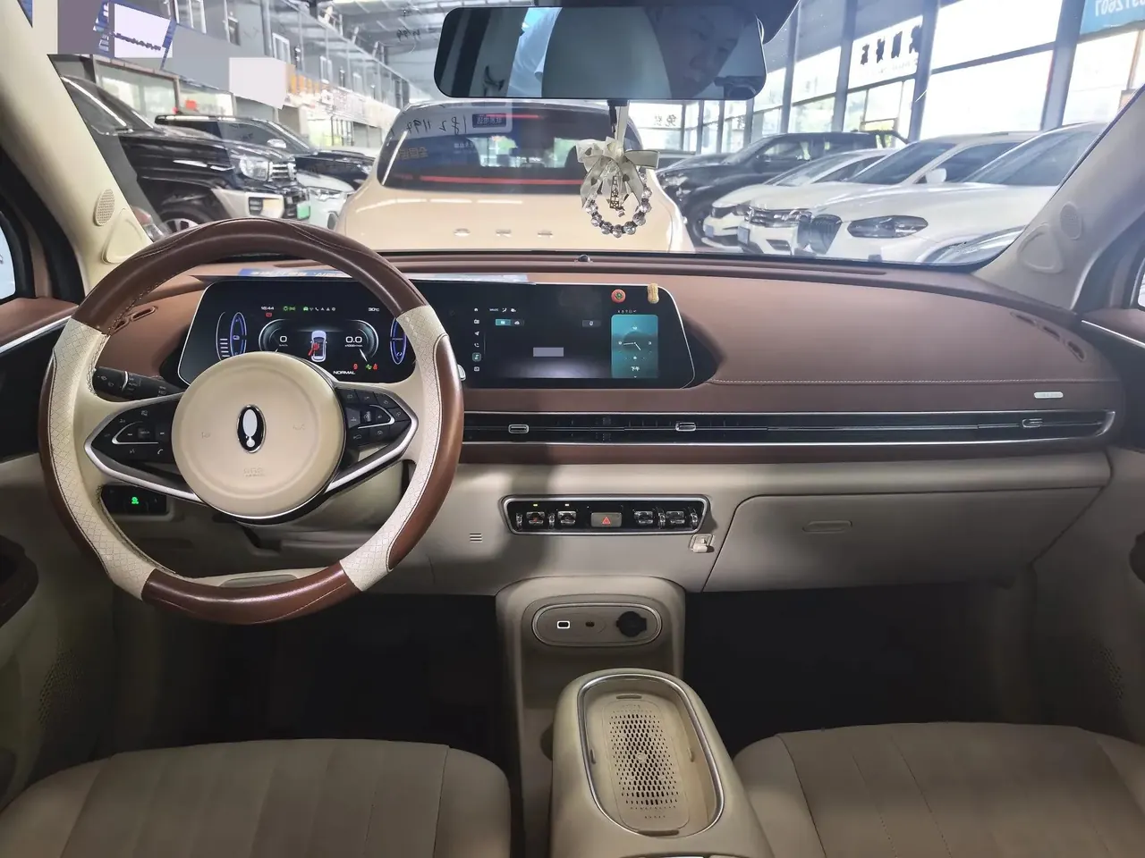 Ora good cat 2023 401km standard endurance luxury ternary lithium 5