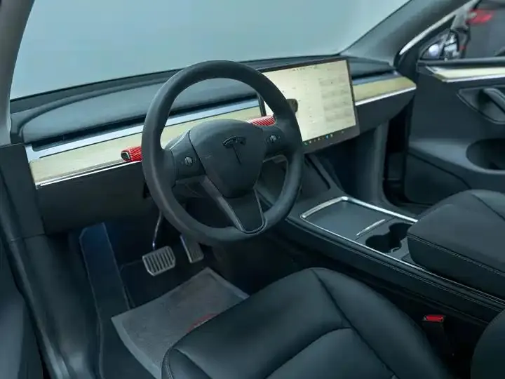2022 Model Y Refreshed Rear-Wheel-Drive Version 11
