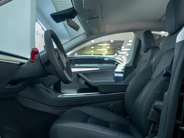2022 Model Y Refreshed Rear-Wheel-Drive Version 13