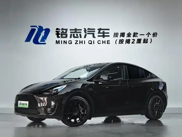 2022 Model Y Refreshed Rear-Wheel-Drive Version 3