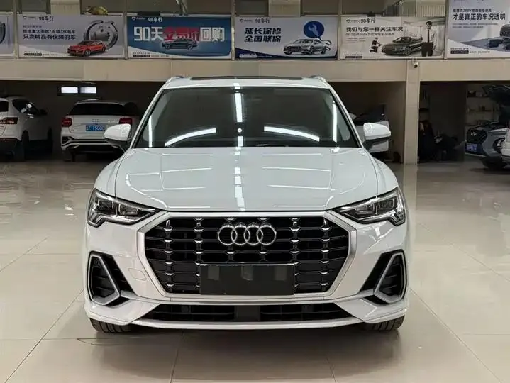 Audi Q3 2023 35 TFSI Fashion Dynamic (1.4T) 2