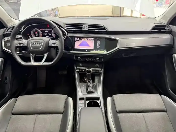 Audi Q3 2023 35 TFSI Fashion Dynamic (1.4T) 20