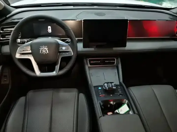 Qin L 2025 DM-i smart driving version 120KM Exceed 10