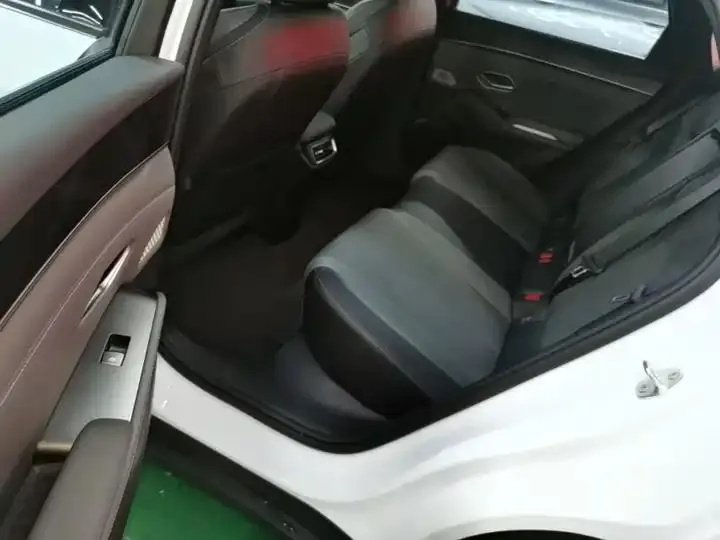 Qin L 2025 DM-i smart driving version 120KM Exceed 17