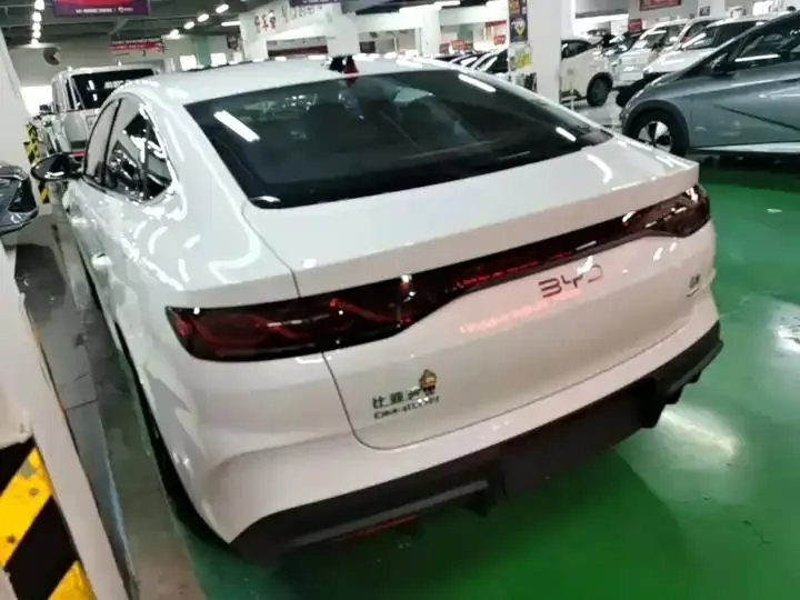 Qin L 2025 DM-i smart driving version 120KM Exceed 5