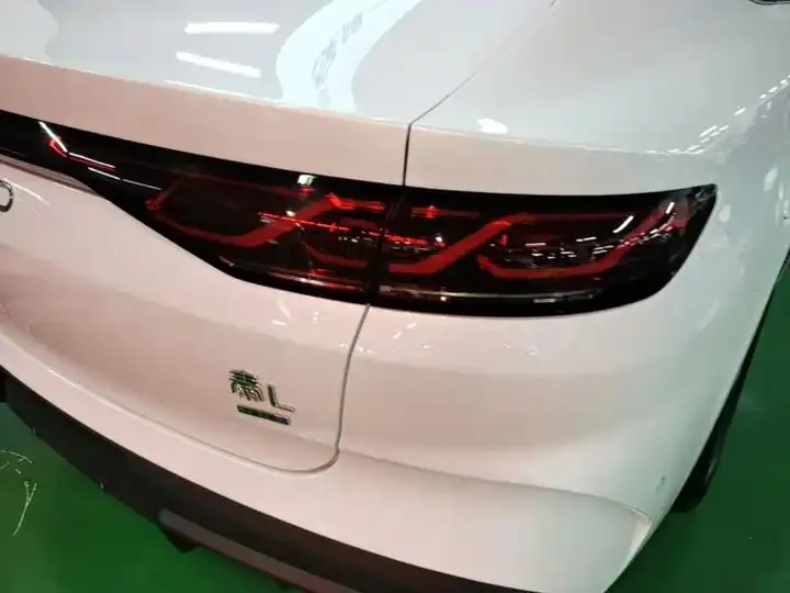 Qin L 2025 DM-i smart driving version 120KM Exceed 8