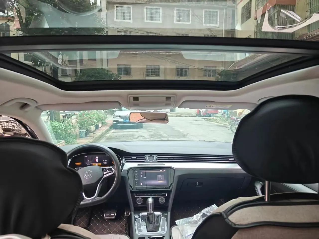 Magotan 2022 280TSI DSG Basic 3