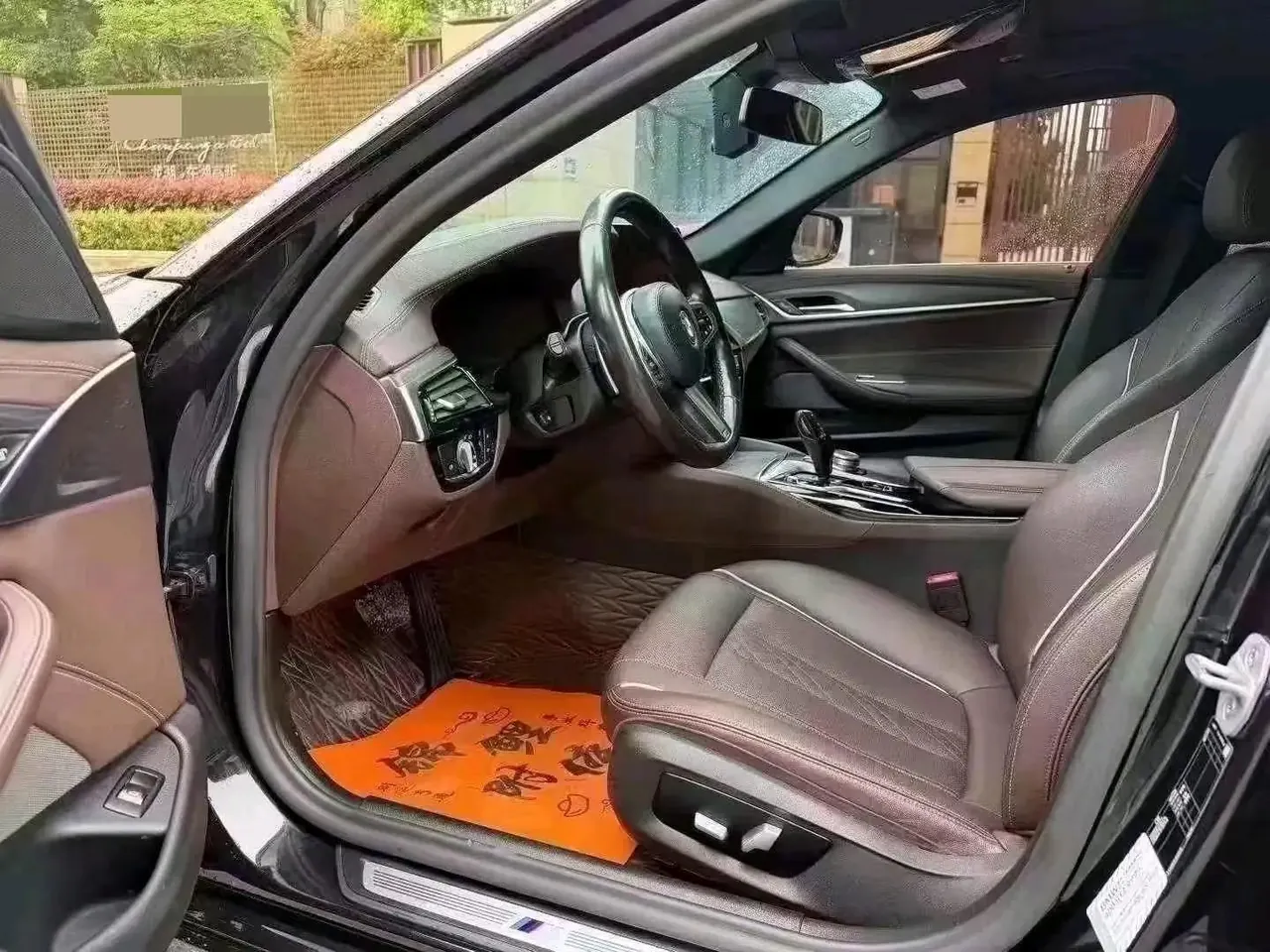 BMW 5 Series 2021 530Li Leading M Sports Suit 4