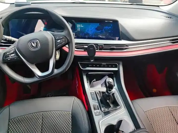 ChangAn CS55PLUS 2020 1.5T manual dazzle color type 12