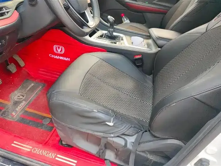 ChangAn CS55PLUS 2020 1.5T manual dazzle color type 9