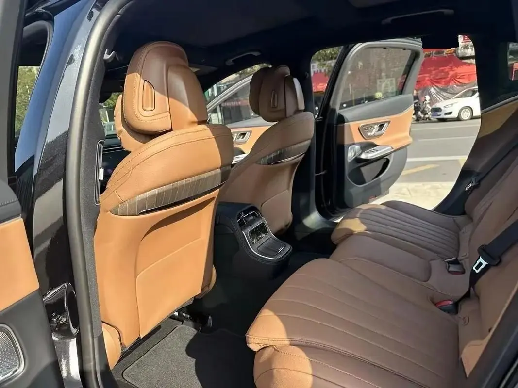 Mercedes Benz E Class 2025 E 300 L 48V 2.0T Fashion Automatic Gear 5