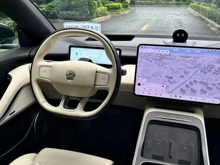 NIO ET5T 2025 75kWh Touring 12
