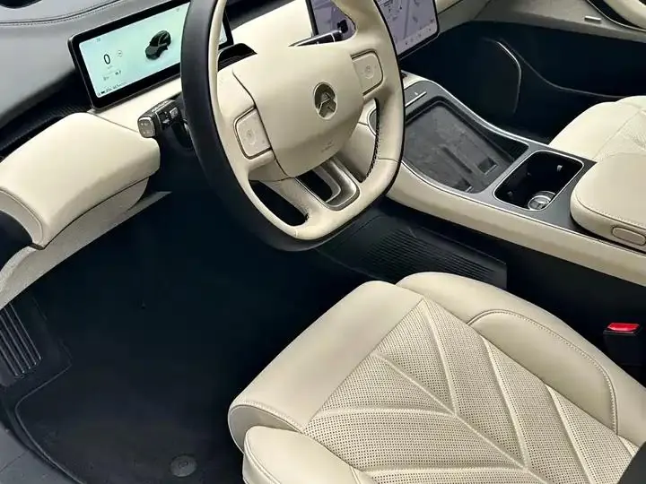 NIO ET5T 2025 75kWh Touring 9