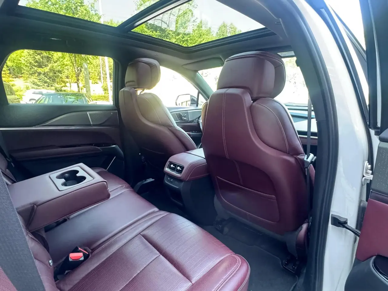Cadillac 2025 XT5 48V 2.0T Platinum Automatic Gear 12