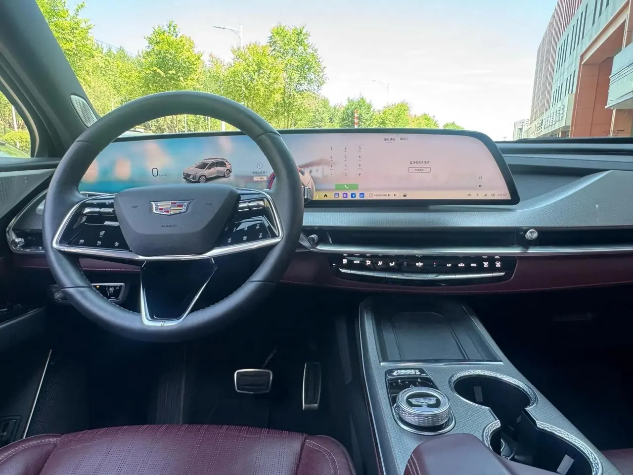Cadillac 2025 XT5 48V 2.0T Platinum Automatic Gear 9