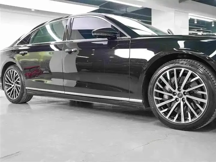 Audi A8 2024 model A8L 55 TFSI quattro flagship version 11
