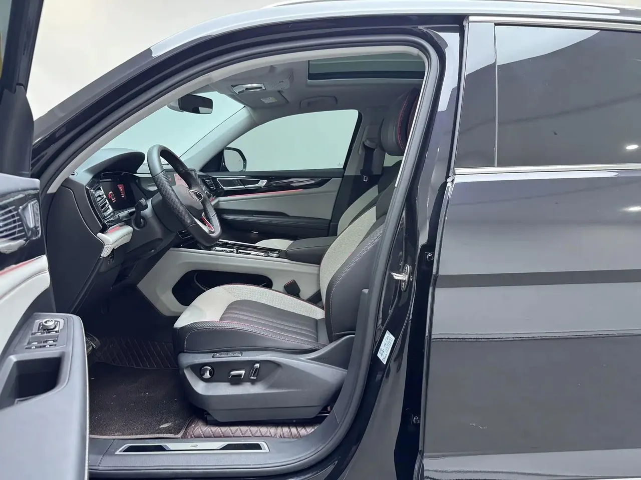 Volkswagen 2024 Tuang X 2.0TSI 380TSI 4WD Respect Deluxe Automatic Transmission 4