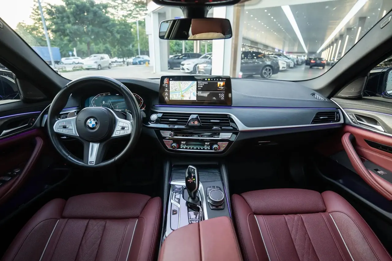 BMW 5 Series 2022 Modified 530Li Exclusive M Sports Suit 5