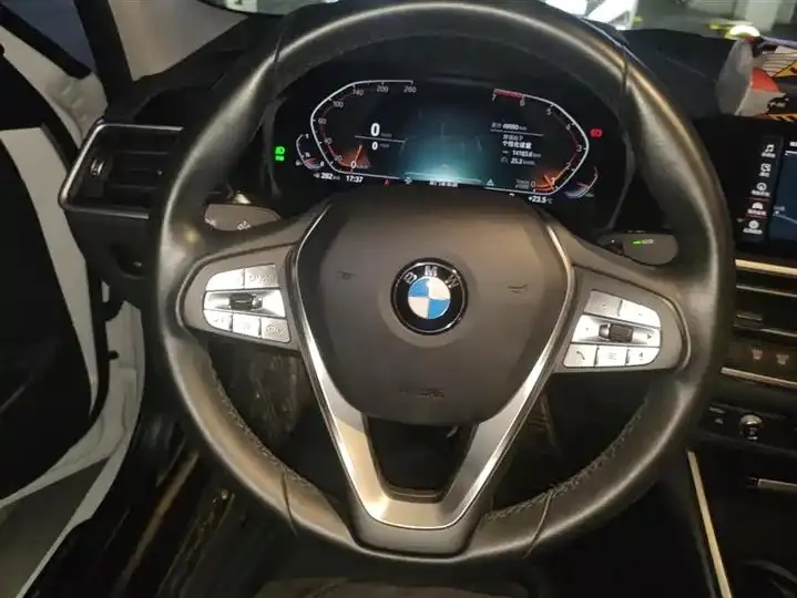 BMW 3 Series 2021 Modified 320i Sports Suit 15
