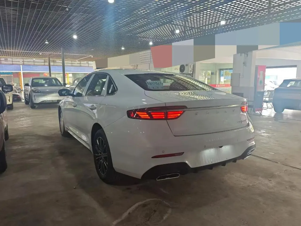 Geely Galaxy 2025 xingyao 6 EM-i 1.5 125km sailing version automatic gear 6