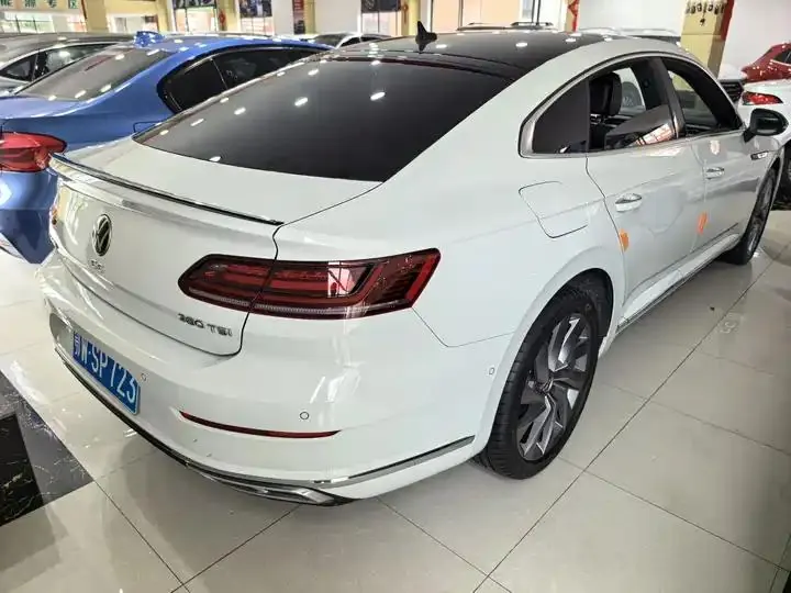 FAW-Volkswagen CC 2021 model 380TSI Striking Edition 11